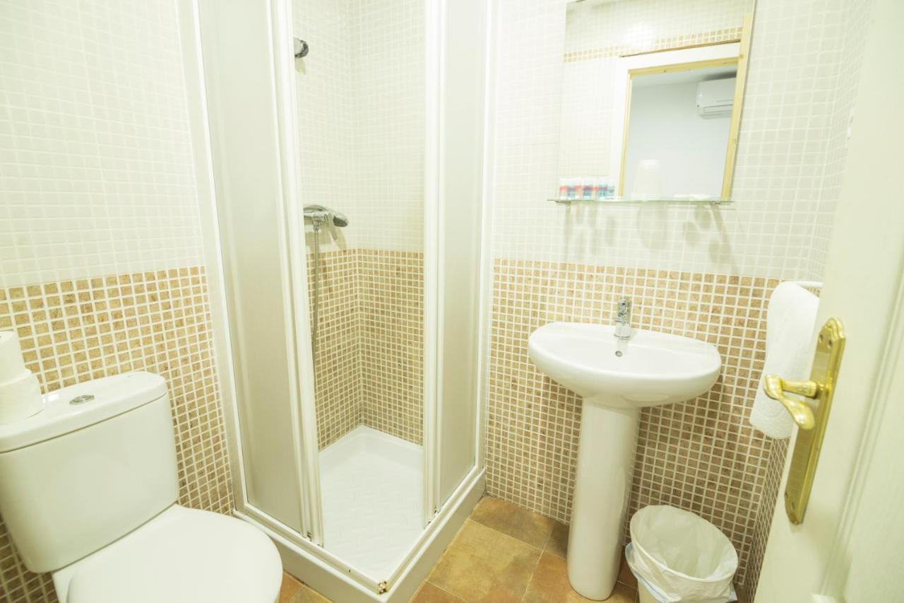 Pension Riad Mediterraneo Barbate Exterior photo